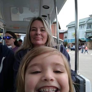 Meet your Posher, Deanna